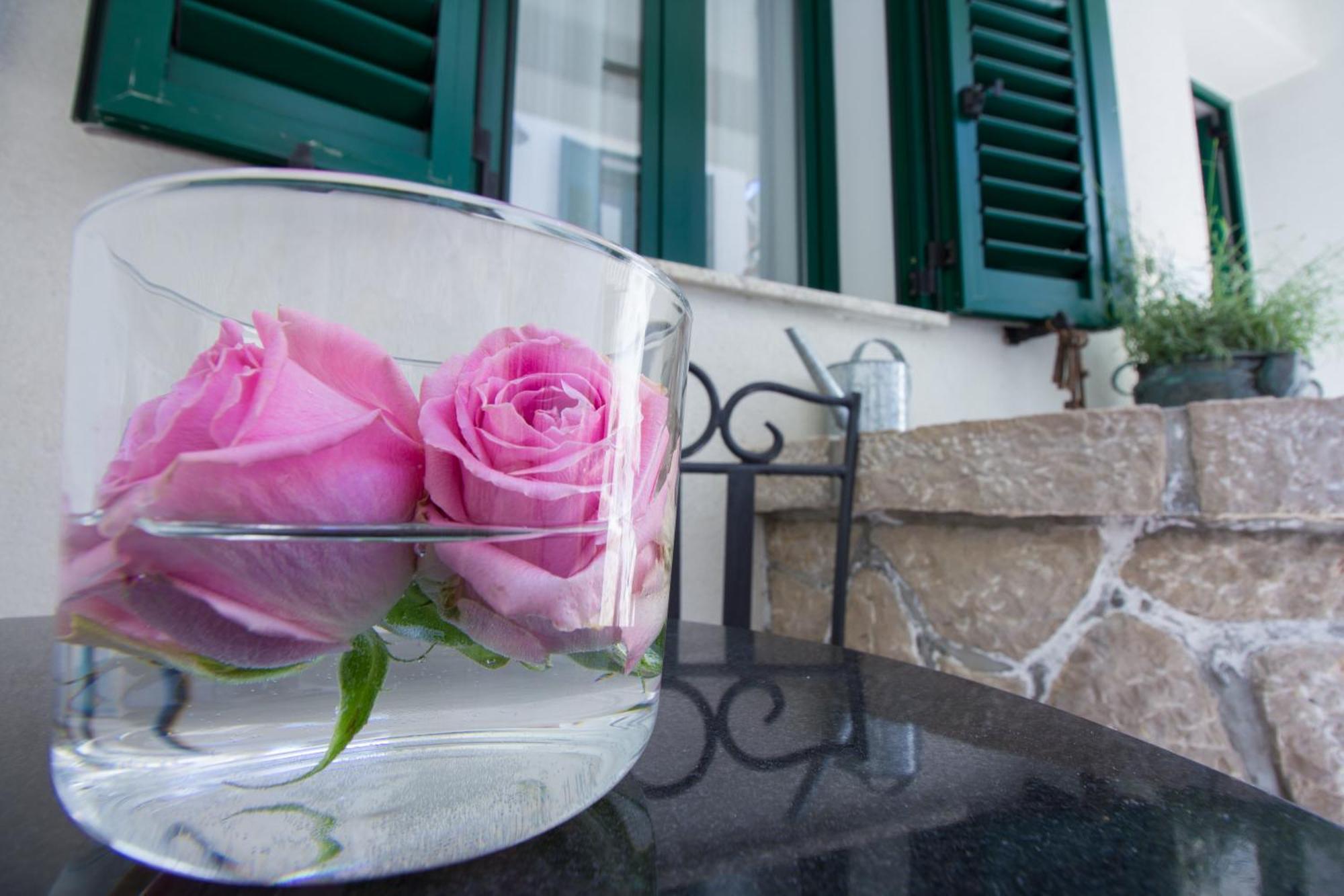 Apartments Petrinic Crnogaj Baška Екстериор снимка