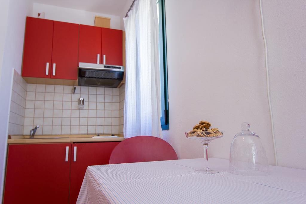 Apartments Petrinic Crnogaj Baška Екстериор снимка